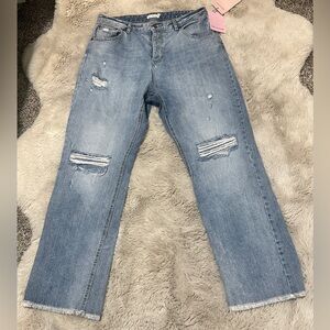 NWT AVEC Les Filles Distressed Boyfriend Cropped Jeans